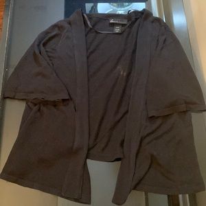 Black Short Sleeve Shrug 55% Linen